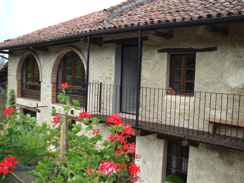 B&B Il Sogno Cossano Belbo ภายนอก รูปภาพ